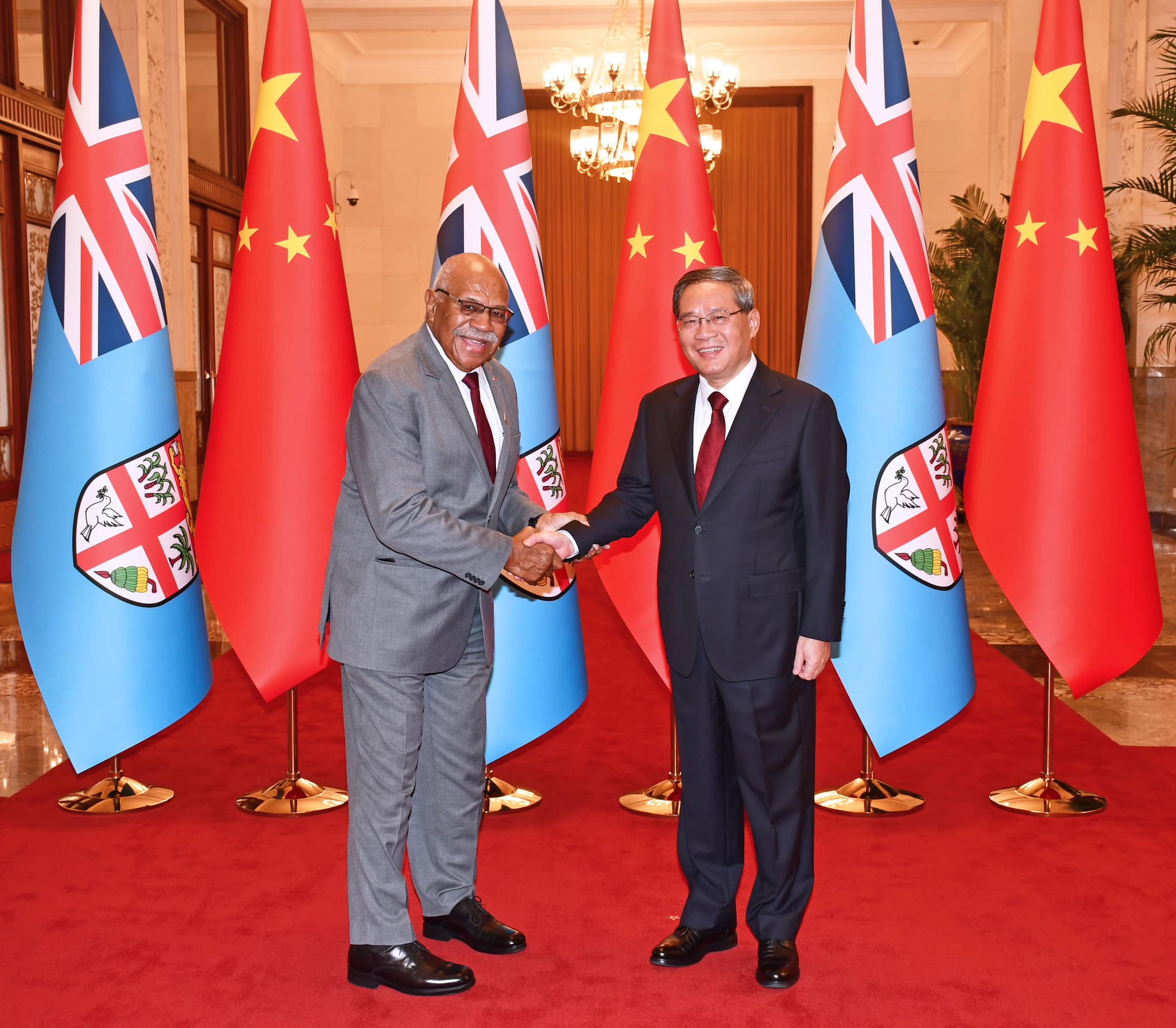 PM Rabuka meets with the premier of China: Advances bilateral cooperation between Fiji and China